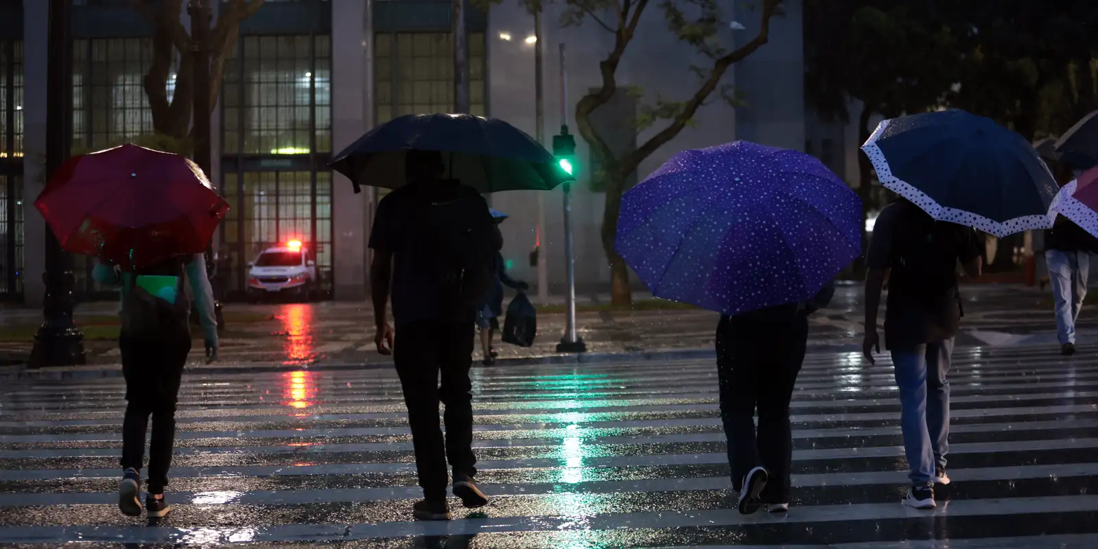 defesa-civil-de-sp-alerta-para-frente-fria-a-partir-desta-terca-(24)
