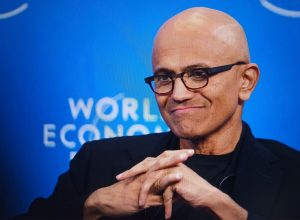 custo-da-energia-vai-decidir-quem-lidera-a-corrida-da-ia,-diz-ceo-da-microsoft