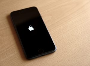 apple-diz-que-nenhum-usuario-do-modo-bloqueio-foi-hackeado-ate-hoje