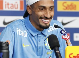 raphinha-nao-ve-tv-nem-olha-redes-sociais-e-tenta-blindar-jovens-da-selecao