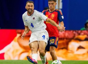 zagueiro-de-cabo-verde-celebra-empate-historico-e-diz-que-camisa-da-copa